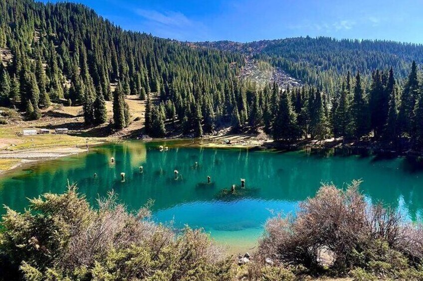 Mountains of Kyrgyzstan around Lake Issyk-Kul in 3 days