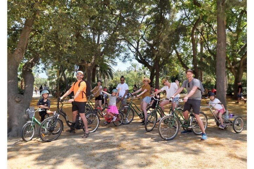 Private Family Bike Tour in Barcelona