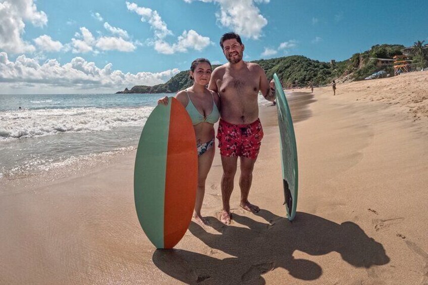 Skimboarding Class with World Champion in Brisas de Zicatela