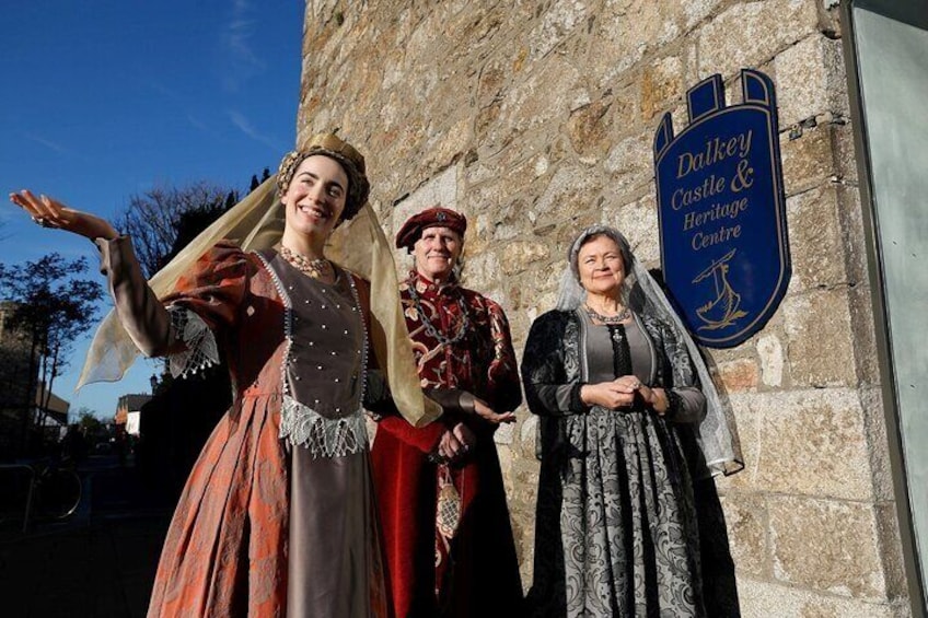 Professional Actors in period costumes bring history to life with a fun theatre performance as part of the immersive guided Living History Tour at Dalkey Castle & Heritage Centre