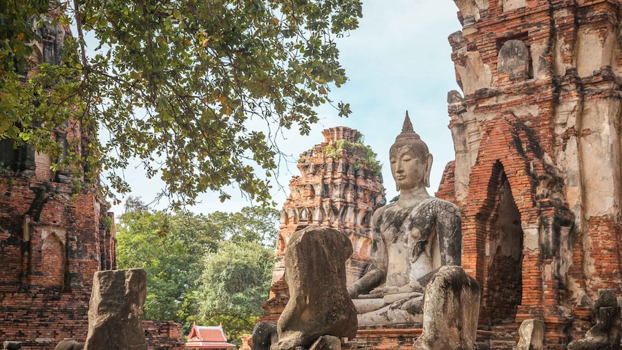 From Bangkok: Ayutthaya & Ayothaya Floating Market Day Trip