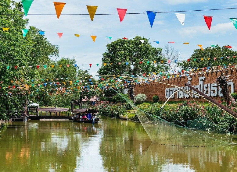 Picture 23 for Activity From Bangkok: Ayutthaya & Ayothaya Floating Market Day Trip