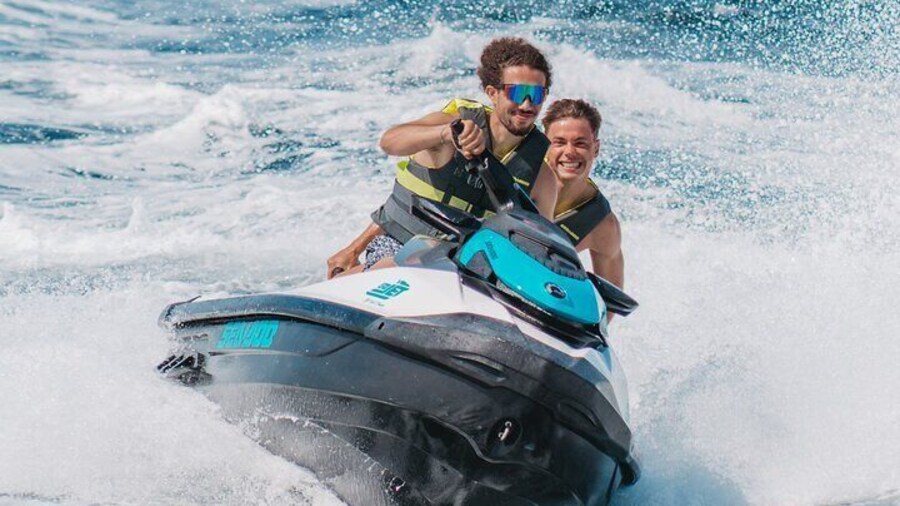 Jet Ski Tour around Alcanda Island