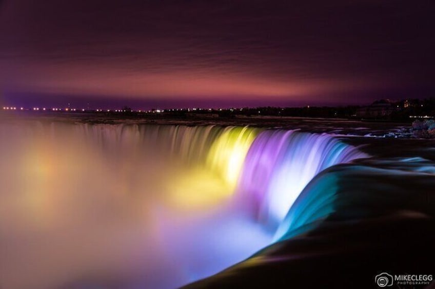 Niagara Falls Night Time Walking Tour