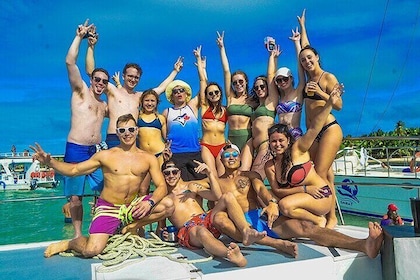 Sunset Party Boat Excursion with Lunch & Drinks + Pick Up