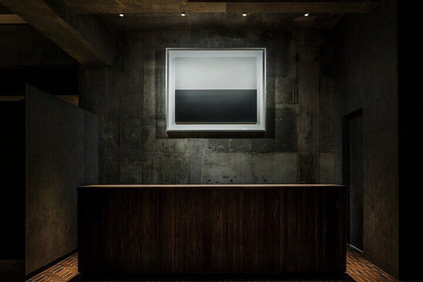 Reception with Artwork by Hiroshi Sugimoto ©Katsumasa Tanaka