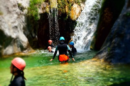 Desde Tesalónica: excursión de medio día en barranquismo al monte Olimpo