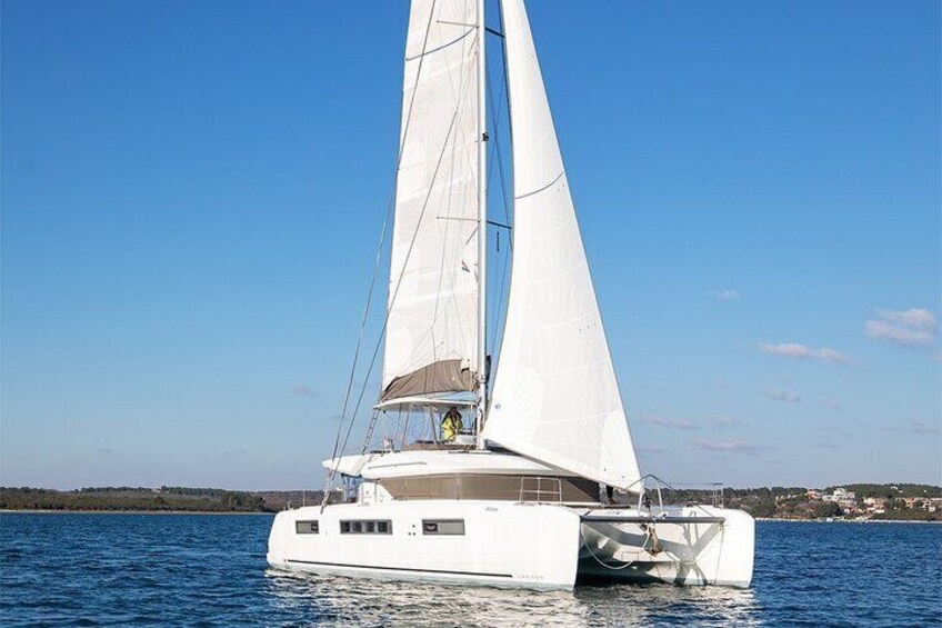 7 day sailing trip on a luxury catamaran in Croatia