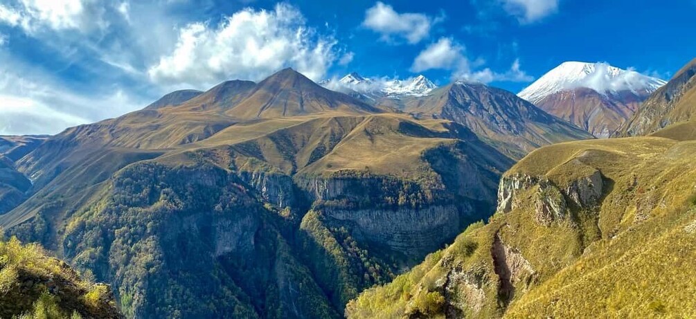 Picture 6 for Activity Tbilisi: Kazbegi Full-Day Group Tour