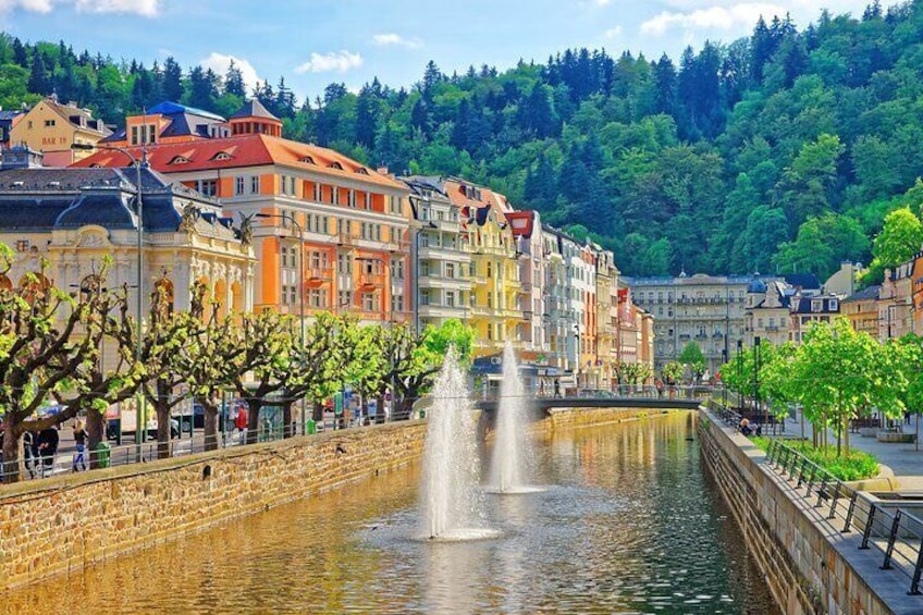 Karlovy Vary 9-Hour Private Tour