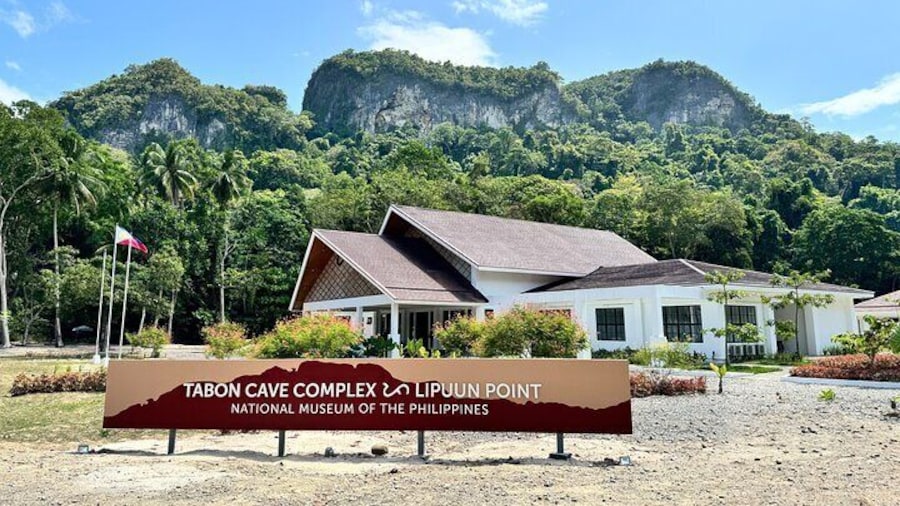 Private Tabon Cave Day Tour from Puerto Princesa City