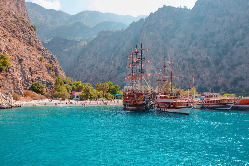 Oludeniz: Butterfly Valley Tour & St. Nicholas Island Cruise