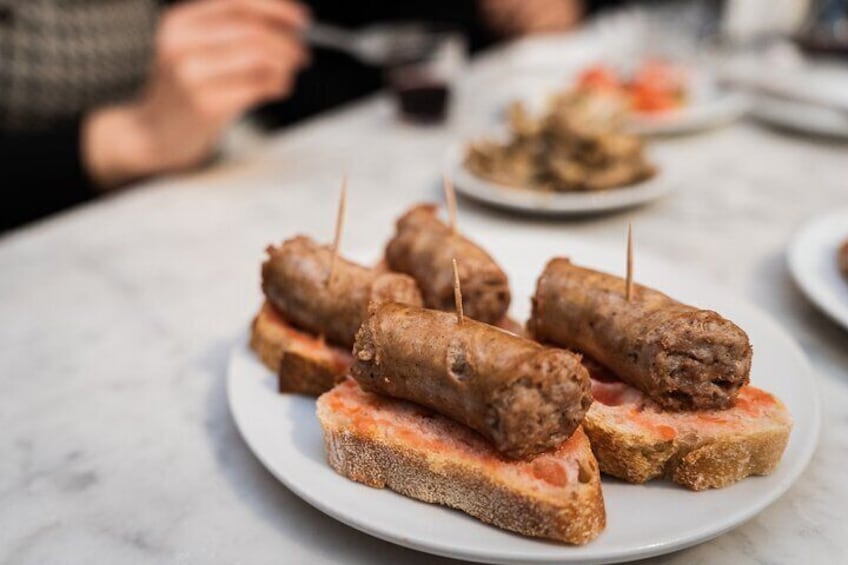 Valencia Food Tour: Tapas, Drinks and Delights with a Local