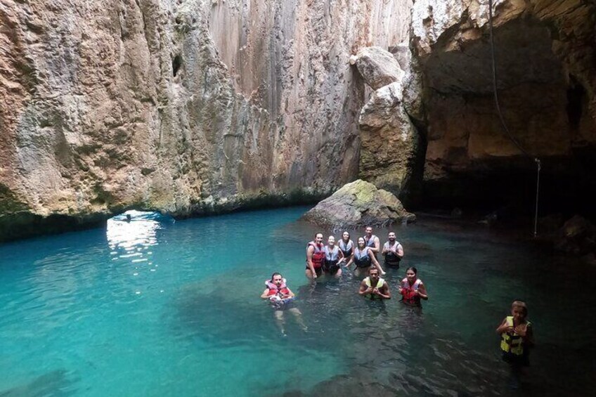 Kayak excursion to Cala de Moraig and Cala Llebeig and Cala Testos
