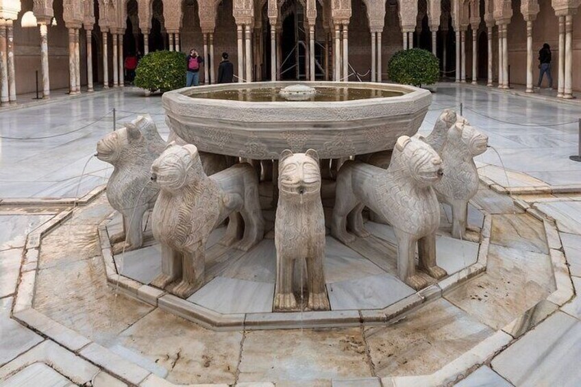 Courtyard of the Lions