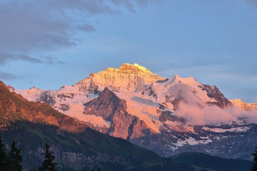 Sunset hike with outdoor Cheese Fondue dinner