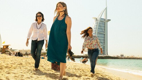 Private Guided Layover Tour of Dubai with a Local 