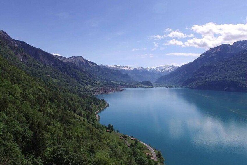 Retro Bike Tour of the Interlaken with Rivers, Lakes and Forests