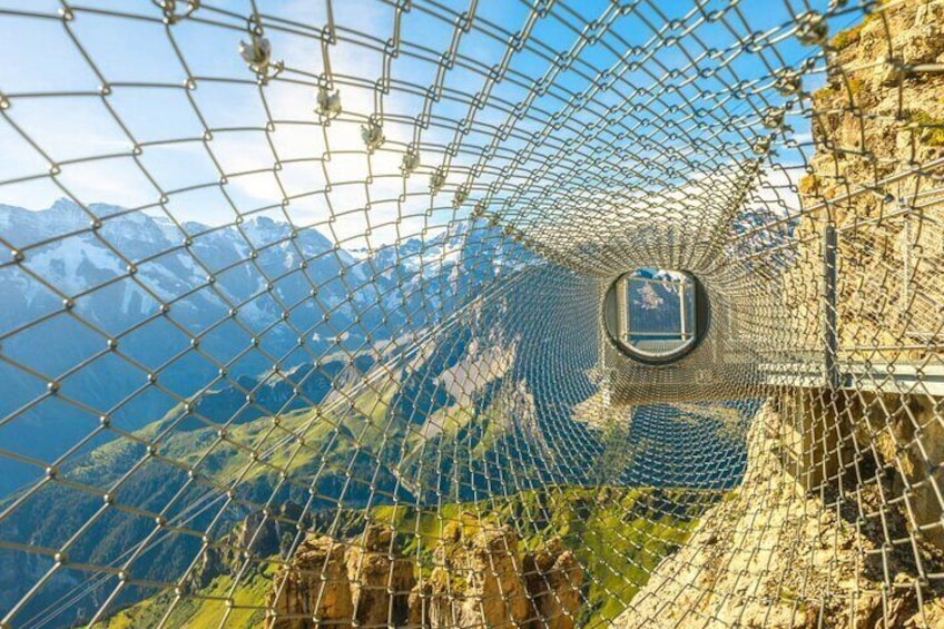 James Bond's Schilthorn and Lauterbrunnen Tour From Bern