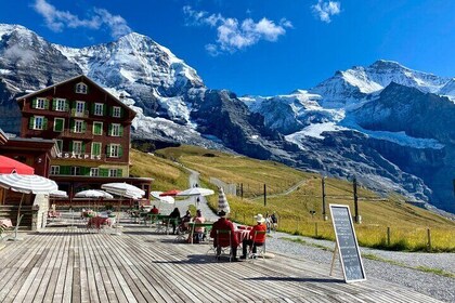 Jungfrau's Region and Lauterbrunnen Private Tour from Zurich