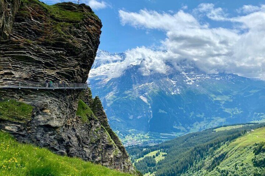 Private Mountain Tour and Hike from Bern