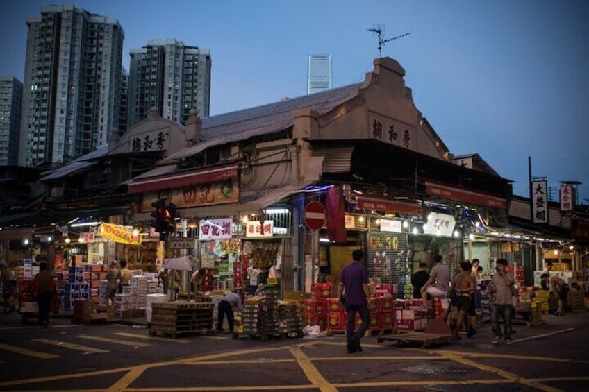 the night fruit market