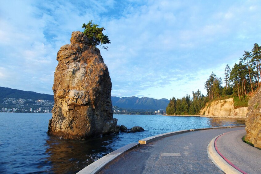 Self-Guided Driving Bundle of Canada Tours