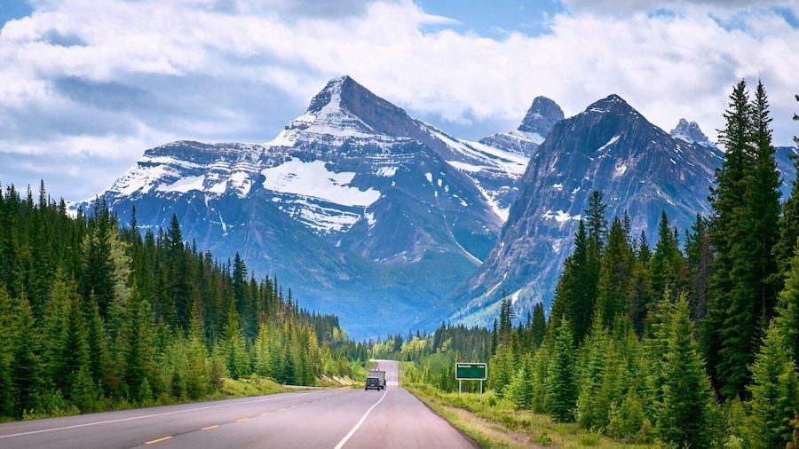 Self-Guided Driving Bundle of Canada Tours