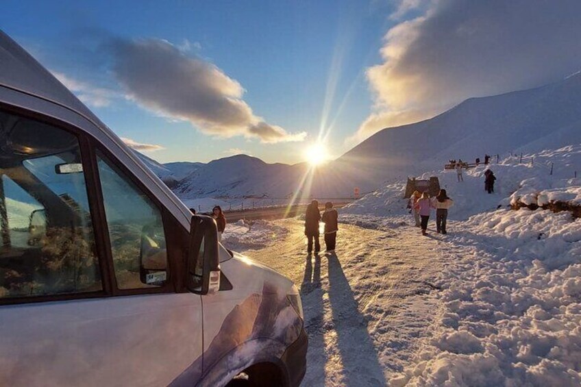 Queenstown to Lake Tekapo via Mt Cook One-Way Small Group Tour 