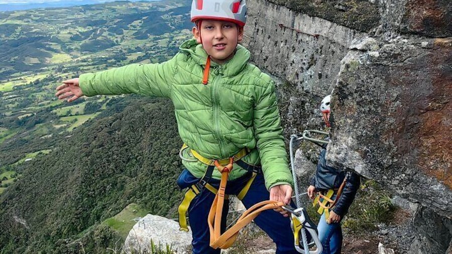 Private Guided Tour to Hanging Stone Susa Cundinamarca