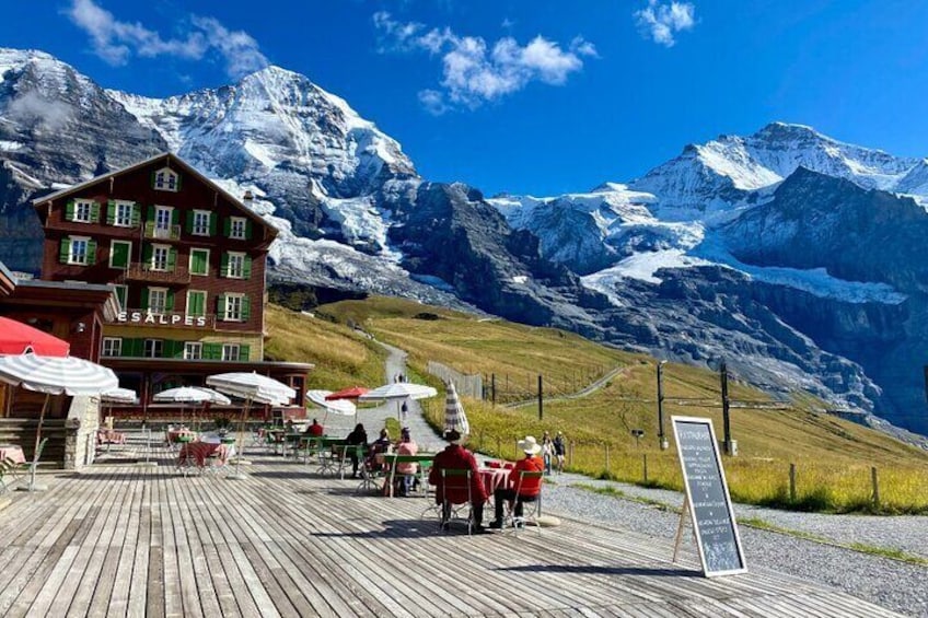 Jungfrau's Region and Lauterbrunnen Private Tour from Interlaken