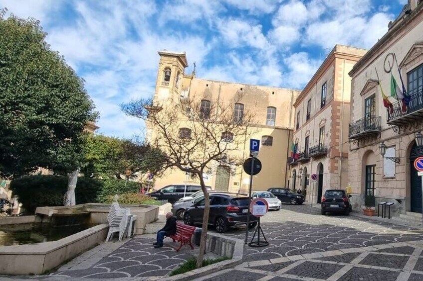 Visit Corleone freely from Palermo with recommended visits
