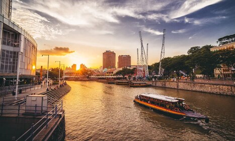 Singapore River Cruise Tickets – A Serene Ride Through Vibrant Cityscapes