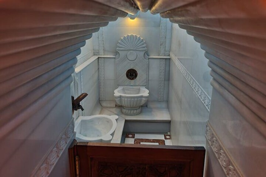 Acemoglu Historical Hamam with Private Options