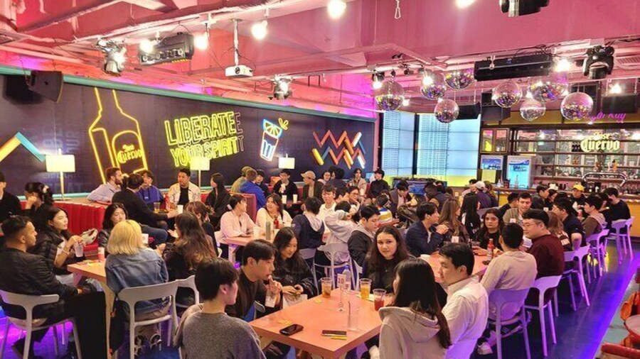 Korean and English Language Exchange Global Party in Hongdae
