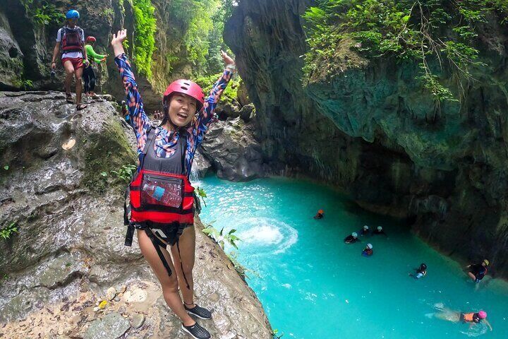 Kawasan Falls Canyoning and Moalboal Sardine Run, Sea Turtles