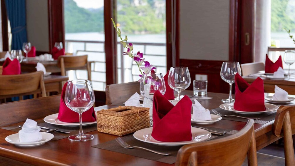 Picture 10 for Activity From Hanoi: Ha Long Bay and Bai Tu Long Bay Luxury Boat Tour