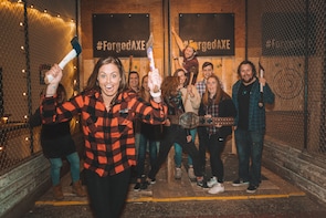 One Hour Axe Throwing Experience