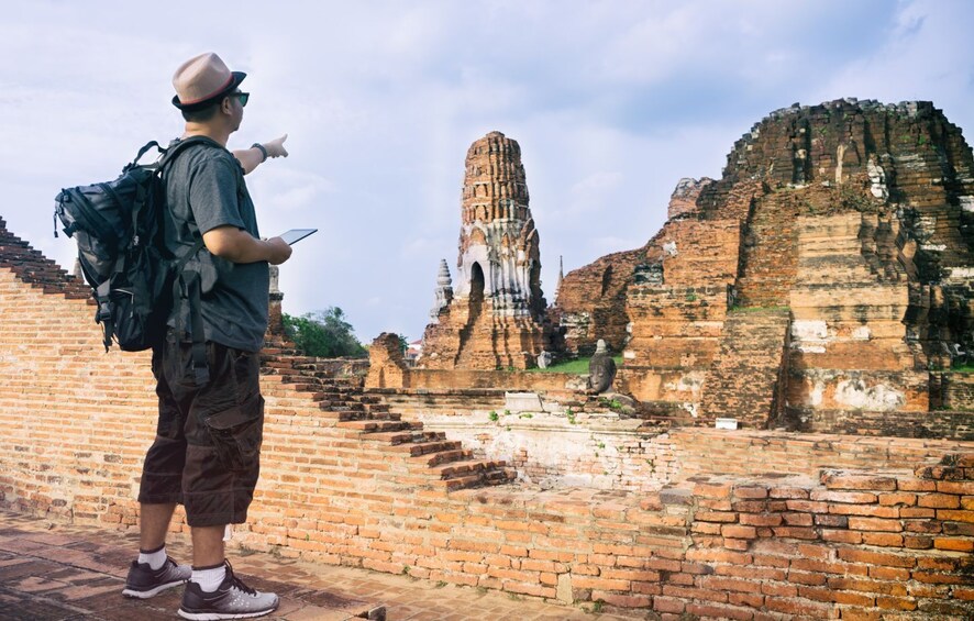 Lopburi Monkey Temple & Ayutthaya Old City (UNESCO)