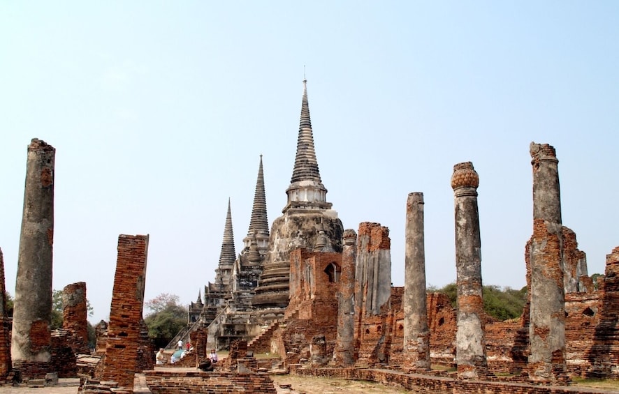 Lopburi Monkey Temple & Ayutthaya Old City (UNESCO)