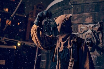 Guided Ghost Tours with Actors From Stockholm