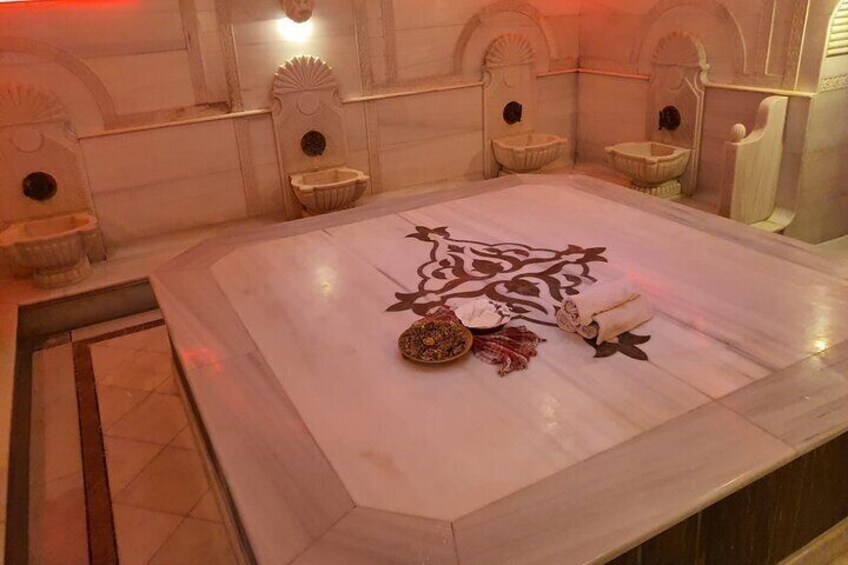 Istanbul : Historical Turkish Bath Experience in Old City