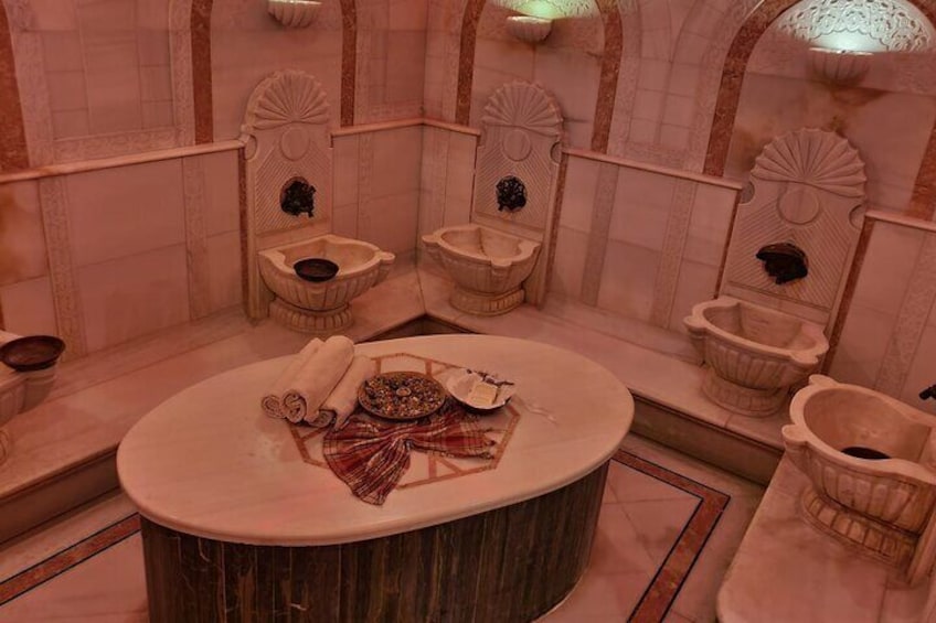 Istanbul : Historical Turkish Bath Experience in Old City