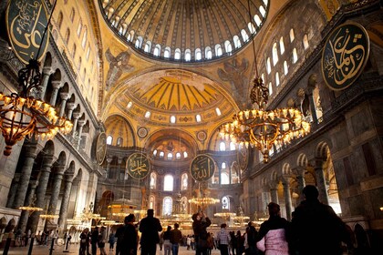 Istanbul: Rondleiding met gids over de hoogtepunten van een halve dag