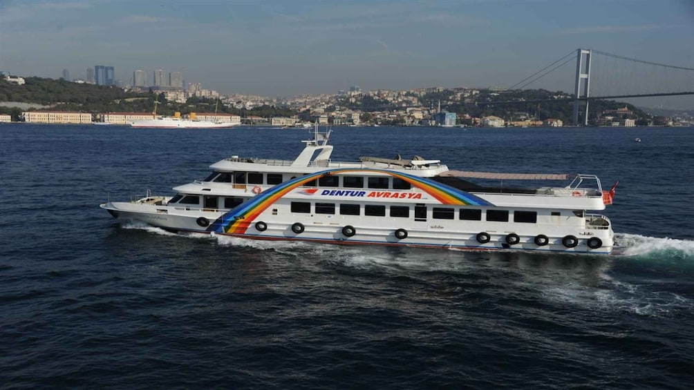 Picture 4 for Activity Istanbul: Bosphorus Sightseeing Cruise with Sunset Option