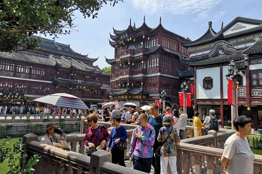 Picture 4 for Activity Shanghai: Yu Garden and City God Temple Walking Tour