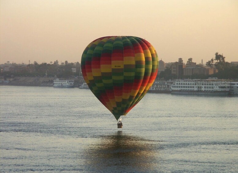 Luxor: Hot Air Balloon Ride over the Valley of the Kings