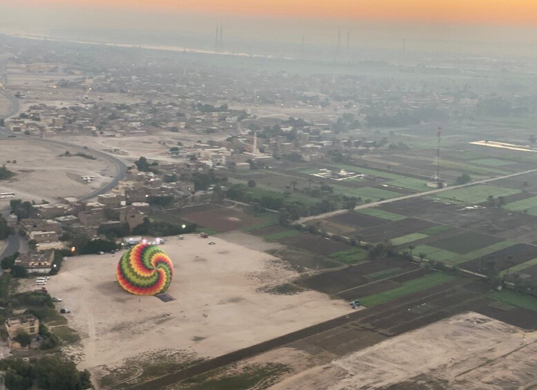 Picture 6 for Activity Luxor: Hot Air Balloon Ride over the Valley of the Kings