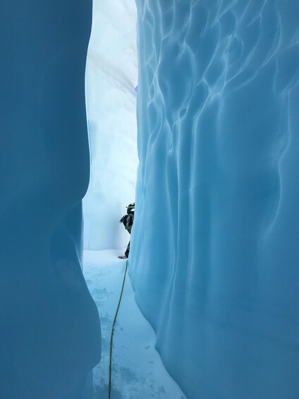 Picture 10 for Activity From Queenstown: Mount Cook Heli-Hike and Bus Tour Combo