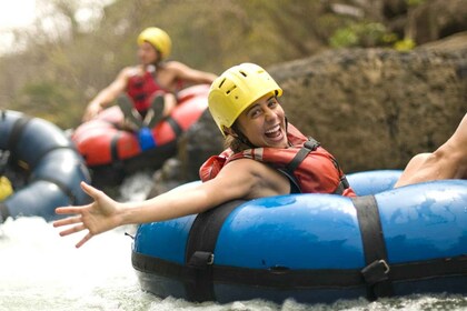 Desde Liberia: aventura en tubing en Río Negro